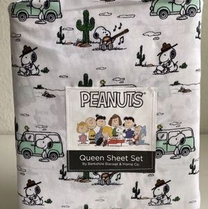 COPY - Peanuts Snoopy Woodstock Van Life Camping Cactus QUEEN Size Soft Sheet S…